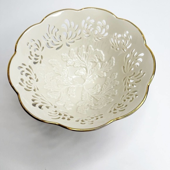 Lenox Westbury Collection 8" Embossed Pierce Bowl Coordinates with Eternal - Picture 1 of 9
